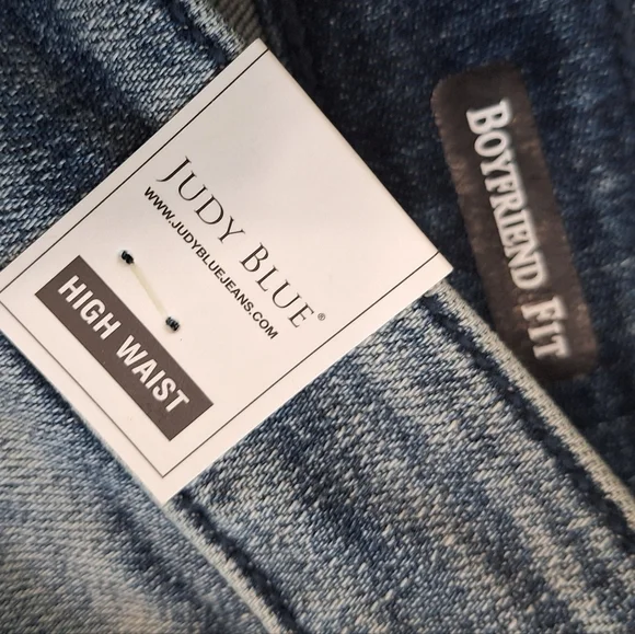 JUDY BLUE boyfriend fit 5/27 - Picture 4 of 5